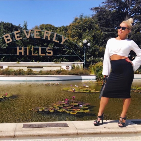 You deserve ALL things authentic ✨✨✨ - Picture 1 of 1